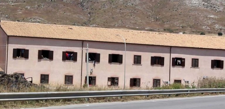 101188306 1287935074870878 541036128333987840 N