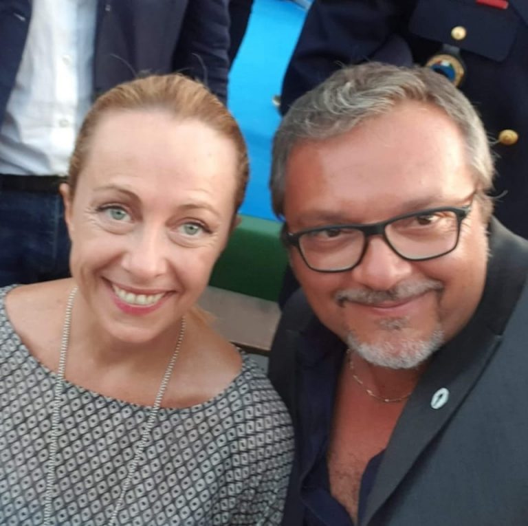 308992423 561124865813633 8550771930595128989 N